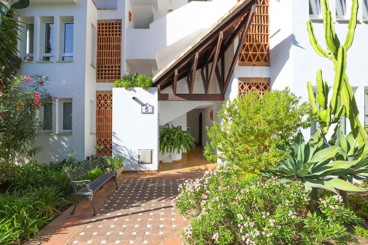Los Monteros Palm Beach - Sea & Pool View Marbellac Appartement